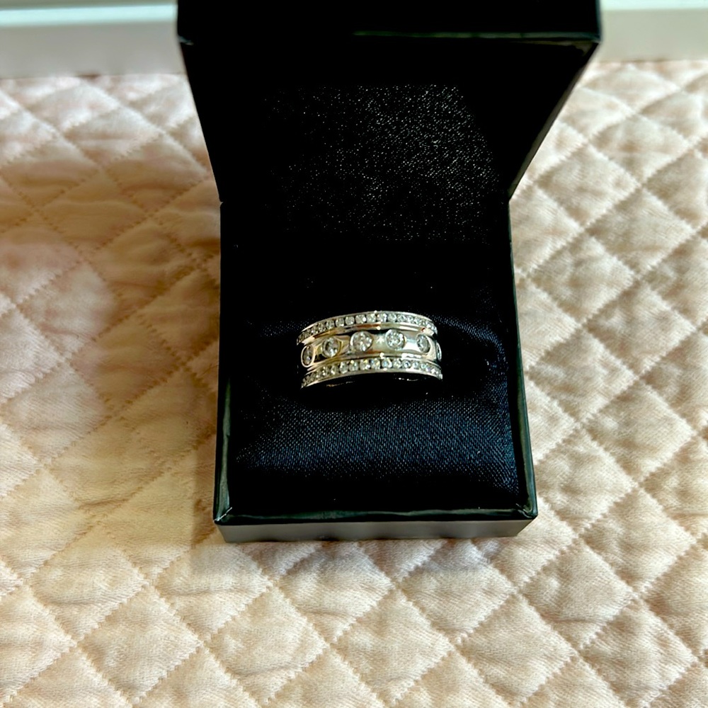 Silver Ring size 6